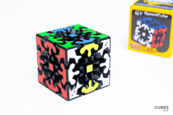 Головоломка QiYi Racing Gear Cube 3x3